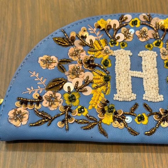 NWT Anthropologie Women’s Monogram Pouch - Picture 3 of 9